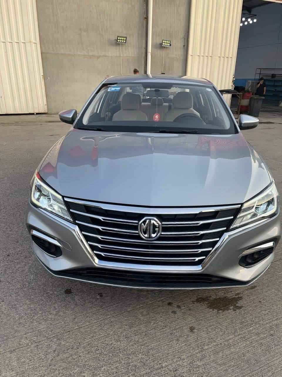 سياره MG 2024 كومفرت
فئه المتوسطه بصمه وسويج عدد (2) وكامره وحساسات وشاشه وتحكم ستيرن جهتين اندرويد اوتو وكار بلي بطاريه جديده
ضمان شركه 6 سنوات باسمي تحويل بشرط الاتصال ع الرقم ***********
السعر 95ورقه وجال للطيبين كولش قليل
رجاء الي يشاهد لايكسر بحلالي ارجوكم
