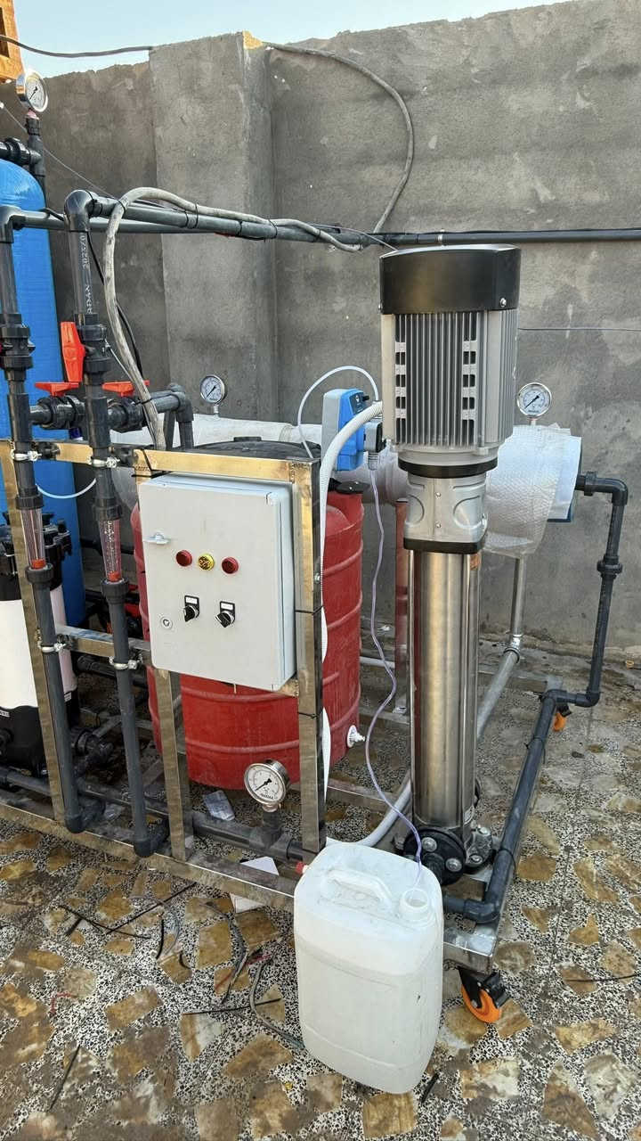 محطه 1000 لتر بالساعه تعمل ع املاح 15000 (نظام بحري)
في محافضه البصره ( الزريجي) 
للطلب او اللاستفسار  ***********  📞📞
