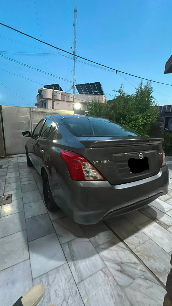 سيارة نيسان فيرسا ٢٠١٩ مواصفات SV
-السعر<< 80$ >> وبيها مجال مكان بابل قضاء الهاشمية
يدة نيكل  
جنح او سبايدر بلادي 
حساس تايرات 
تحكم ستيرن فول 
تحديد سرعة 
بلوتوث 
شاشة و كامرة بلادي 
٤ جامات كهرباء  
تجوة 
يدة من الداخل نيكل 
شاشة ليزري 
مانع تزحلق 
‏ABS
مكينة ١.٦
كير اتوماتيك
حادثها 3 قطع جاملغين الامامية+بنيد بدون دواخل [تكون حرة بشهر العاشر اكفل المداور او وكالة] ***********
