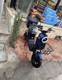 دراجه R9 نضيفه جدا المكان بغداد حي العامل رايده ب ٤٠٠ وهاي تجي تشوف وت...