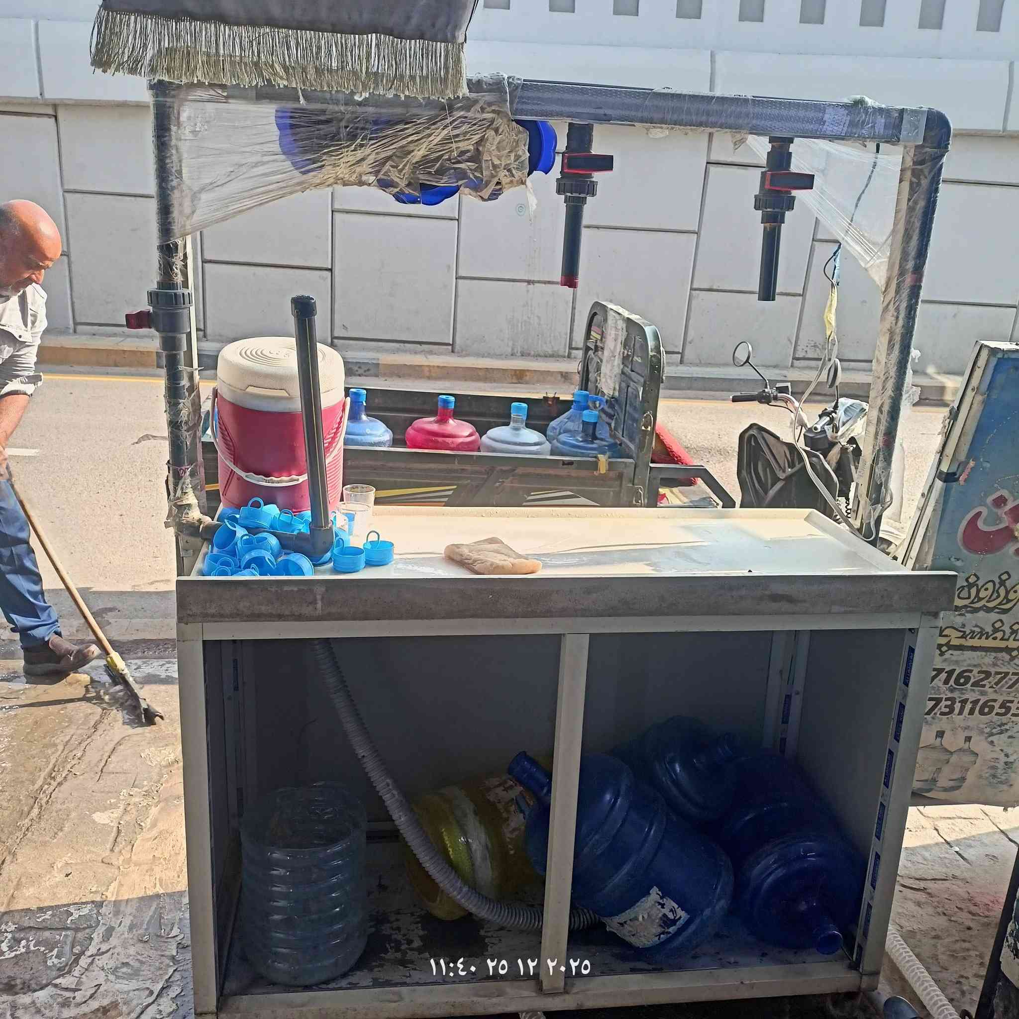 محطه البيع كامله مانقصه شي مشتغله شي قليل مكان بغداد ***********
