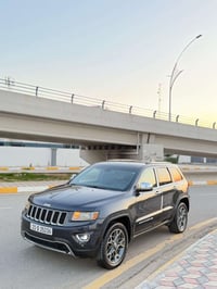 جيب لاريدو • ٢٠١٦ • بدون ايرباك