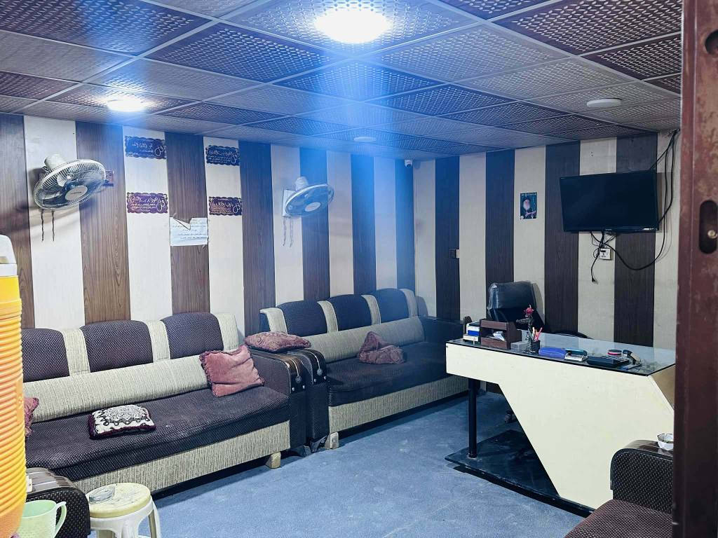 السلام عليكم كرفان 9×4 
 للبيع.  للاستفسار. اتصل على الرقم 
‏‪***********‬‏ ديوانية, القادسية
