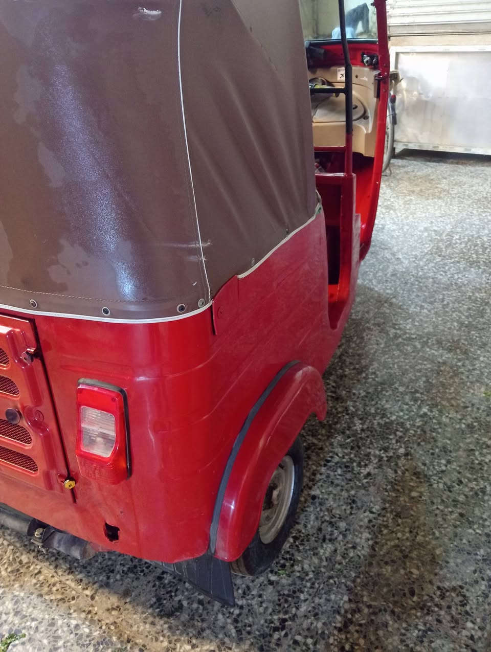 ملاحضه رقم ديالى
ملاحضه رقم ديالى
 السلام عليكم تكتك موديل18شهر 5رقم وسنويه تحويل ثاني يوم مصبوغه عام مصبوغه عام مكينه مفتوحه السعر 5وربع وبيها مجال مكاني بغداد حي البتول شارع مصتوصف حمزه المطيري الرقم ***********
