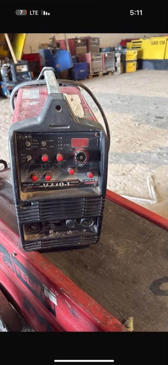 مكينة لحام لينكولن حجم 270v

البيع جملة ومفرد المكان بصره 

***********
