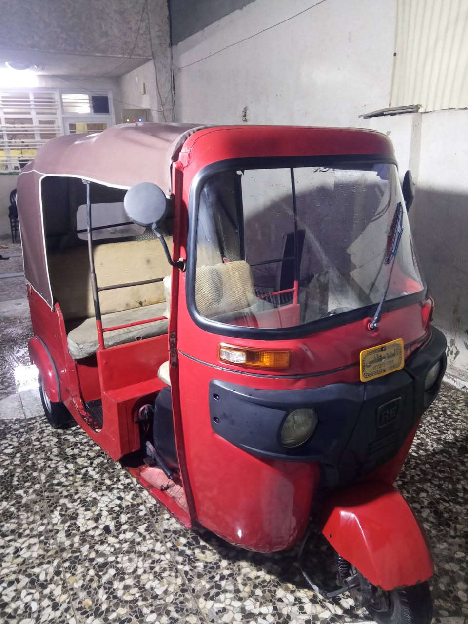 السلام عليكم
تكتك 2018 مرقم انكليزي 
نضيفه تكتك السعر 4500 وبيها مجال 
التواصل واتساب ***********
