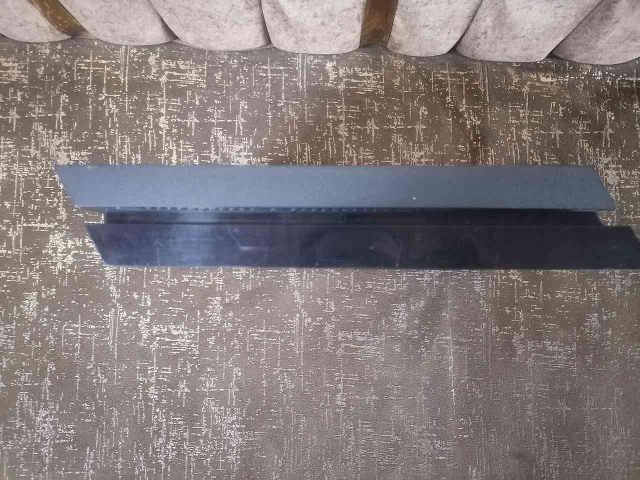 بلي فور فات نص تيره اونلاين  الجهاز نضيف كلش ويا جوستك2 قريبين يتهكر نضام 13/2الجهاز مفتوح فقد للتنضيف سعر 225  للاستفسار ***********
