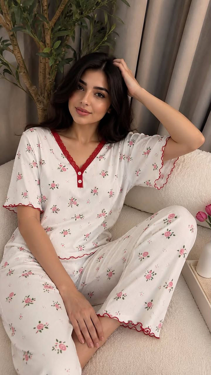تشكيلة رائعة من ملابس البيت الصيفية 🌸
تصاميم عصرية، ألوان جذابة، وخامة عالية الجودة 💪
اکوتوصیل لكل محافظات


**إذا كنت صاحب هذا الإعلان وتريد حذفه لأي سبب، رجاءا أرسل رسالة إلى الدعم الفني**