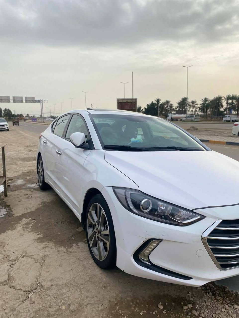 سلام عليكم
الانتره خليجي للبيع 2017 فول موصفات 
فتحه سقف
كامره 
مري شفط
اشاير بل مري
ويل كروم
حساسات بعد بيه هواي موصفات
سياره محرك كير كفاله عامه لاتنقيص ولاتبخير كفاله سياره مانقصه برغي 
غرفته جديده سياره
بيه صبغ جاملغ الخلفي وبي بارد معدل  ودوسه الجوه وبيه تكشير بل باب الامامي بسيط مثل مامئشر بل صوره البقيه كفاله من الصبغ بيه رصعات خفيفه جداً مال حالوب مامبينه 
مكان السياره بابل حله قرب سيطره الاثار 
السعر 128 وبيه مجال بسيط 
أتصل وبيك خير وتدلل *********** 
ملاحضه مكلف بل نشر اني.
