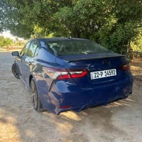 كامري 2023 للبيع السياره نظيفه حادثها قطعتين فقط مثل ما موضح بلصور للا...