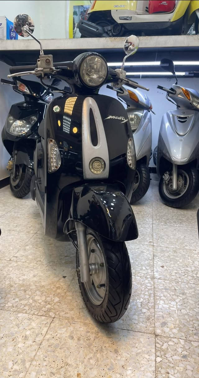 🫡السلام عليكم 🫡

كما عودناكم على القطع الجديدة والمميزة والحصرية لدى              

                        (معرض محمد الجبوري )

اليوم نعرض لكم دراجة كلاسيكية بتصميم جداً مميز وراقي 

                      (تحفة من تحف شركة كامكو )

                                   سرعة ١٢٠ 

                      ✅الدراجة بحالة الشركة ✅

العنوان/ بغداد/ الكريعات / شارع الكويتي/ قرب معرض سآلم للكهربائيات 

                           🌹اهلاً وسهلاً بكم 🌹

                           للتواصل/ ***********📞
@الجميع
