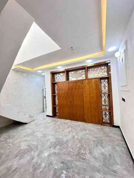 دار #للرهن
الموقع 🏡النجف الاشرف شارع الصب عمود 314
مدت سنه وقابل للتجديد 
خدمات كامله 
/ماء/كهرباء/مدارس/سوق/تبليط #عرض17

مساحه البناء 100 متر 🏡
غرفه/صاله/مطبخ/صحيات/ستقبال/مكشوفه

تحتوي الدار على 🏡
 خلاطات/سخان/خزان/مولد/وطني/سطح كامل 

مبلغ الرهن💵 15 💵مليون قفل قفل 
***********
***********
*********** النجف
