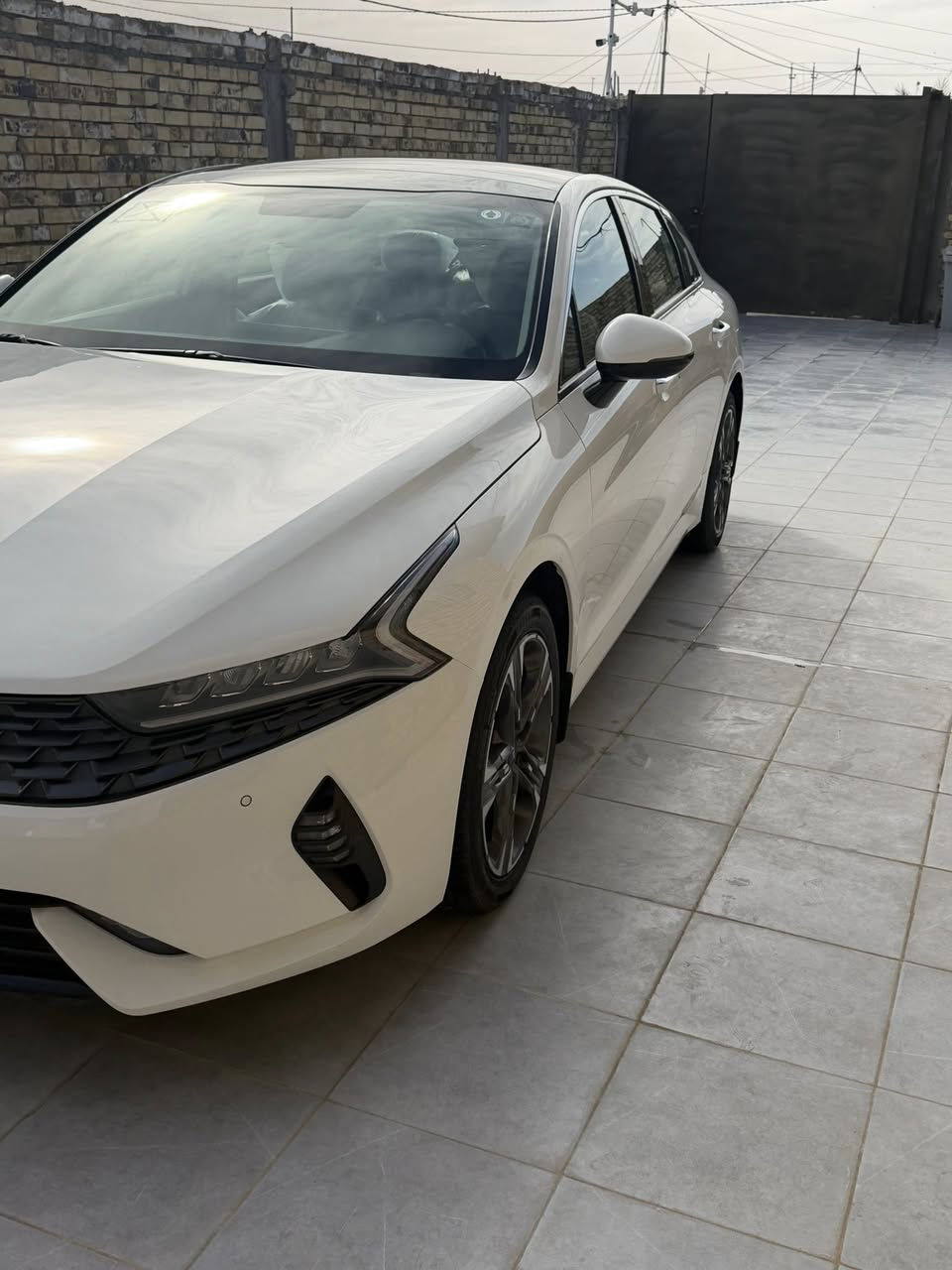 k5 للبيع

موديل23

مواصفات خليجي  محرك 2000 دوش 

قطعتين تبريد 

تشغل عن بعد 

كشن كهرباء 

مري شفط
حساس امامي خلي
كامره 

ترحيب عند الاقتراب

ماشيه 33

رقم بغداد سعر ب 225

***********
