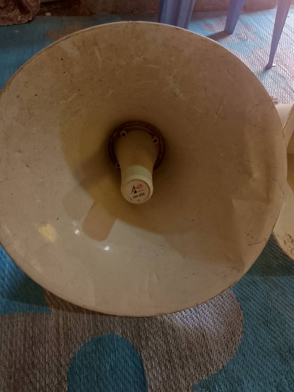 سماعات بوقيات حجم الكبير البيع
بغداد 
***********
