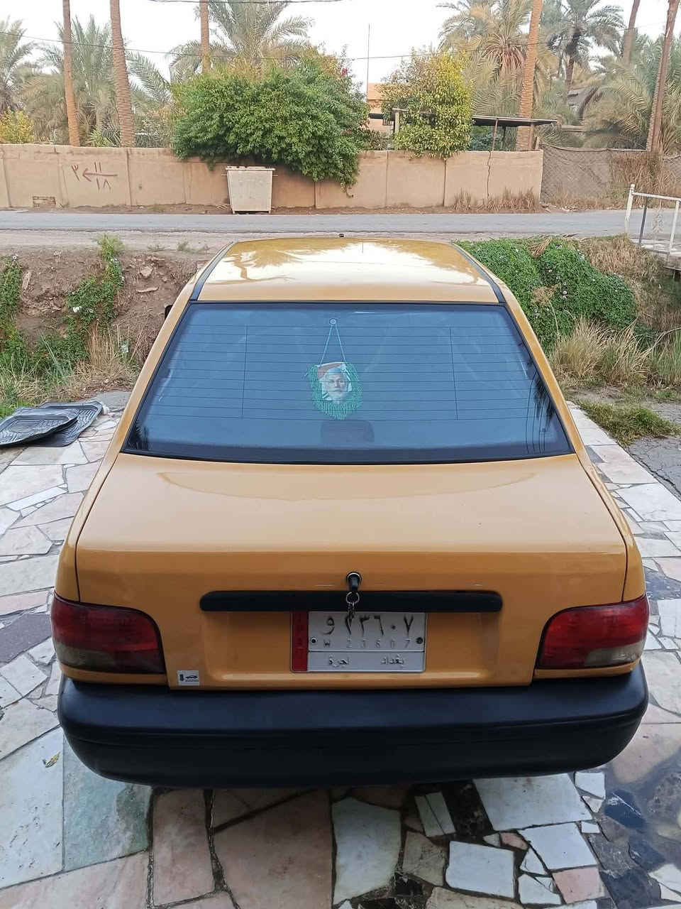 السلام عليكم
للبيع موديل 15
رقم بغداد تحويل مباشر 
مكفوله كفاله عامه صبغ وضربه 
مصفره هئية ومرور سنويا 28
شواصي بلاديات تبريد شغال مكينه وكير خير من الله حداديه جديد اماميه وخلفيه تخم تاير جديد شاده   
مكاني بغداد السعر من الخير ((30)) الشراي يتصل
رقم الهاتف: ***********
