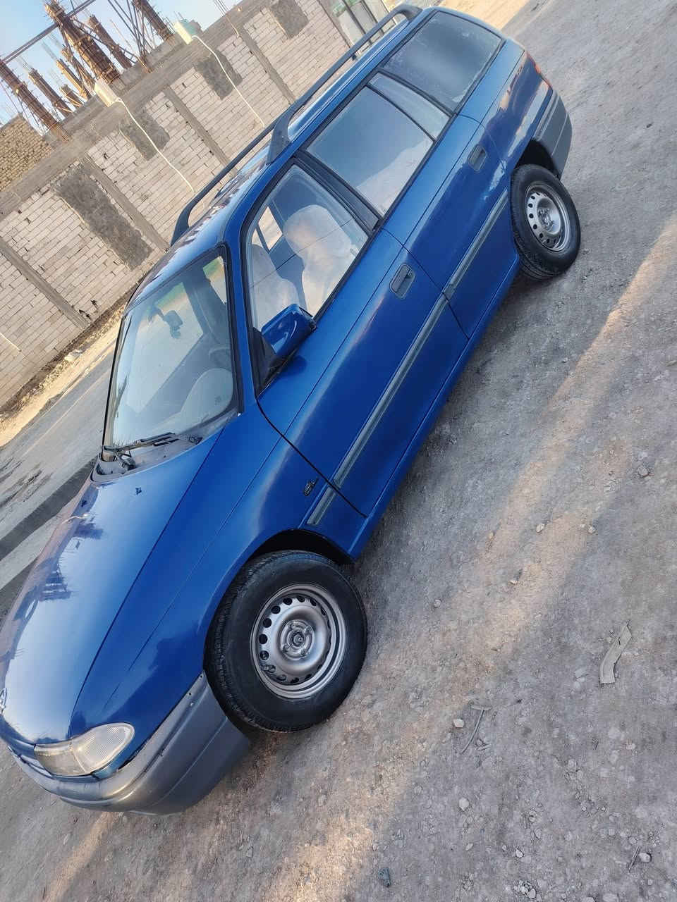 السلام عليكم استره موديل ٩٤ جاهزه من كلشي العنوان بابل الكفل ***********
