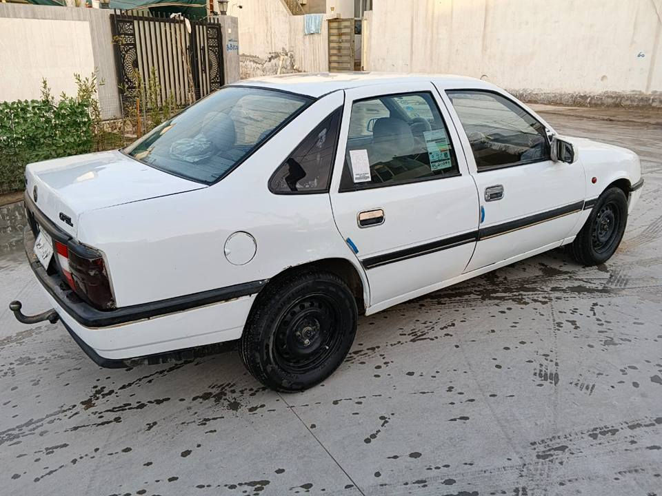 اوپل فكتراموديل 91 محرك 18 رقم اربيل منتهي من 25 مصار سنه كير محرك كهربيات تحويل صدر تخم تاير كوله بشرط سياره جاهز سعر 34 مكان كركوك رقم هاتف  *********** كركوك, العراق
