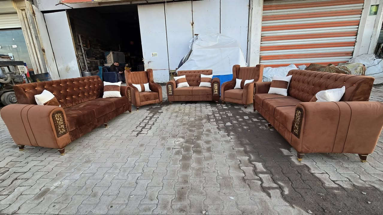 ‏بسم الله وعلى بركة الله 
 طلب احد الزبائن تخم 10نفرات  🤗

يقدم لكم معمل قنفات جود🥰
 🥰  كل ما هو جديد ومميز من انواع الموديلات التركيه🇹🇳 والعراقيه🙋‍♂️ عمل القياسات الخاصه والموديلات وحسب  طلب الزبون 🙋‍♂️🌷😍
اجود انواع الاقمشه 🙋‍♂️
خشب روسي 🇷🇺
اسفنج عراقي ضمان 🙋‍♂️
مع العمل على صيانة وتجديد القنفات القديمه 
اسعار منافسه وجيد 🤗
تفاصيل اكثر مراسلة الصفحه او التصال على الارقام التاليه 
*********** //***********. (أبو جود) 🙋‍♂️⚘⚘
الشارع العام  مقابل بانزين خانه الحكوميه مجاور المحكمه
