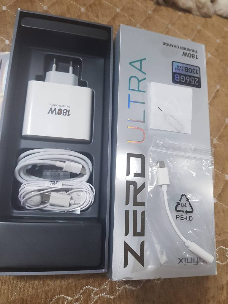 جهاز انفنكس زيرو الترا غني عن التعريف بالمواصفات
 اسخدام قليل 
12 دقيقه يفول شحن كامرته 200 ميجا بكسل
 شحن سريع 180واط
ذاكرة 256 رام 12 دبل خطين غراضه بعدهن ما مستخدمات ***********
للبيع او مراوس سعرة 375  الف كربلاء, العراق
