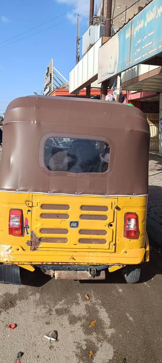 سلام عليكم اخوان هاي تكتك للبيع موديل 18 مرقم تحويل  ثاني يوم كاملة مكان ديالى شهربان الاتصال على رقم ***********
