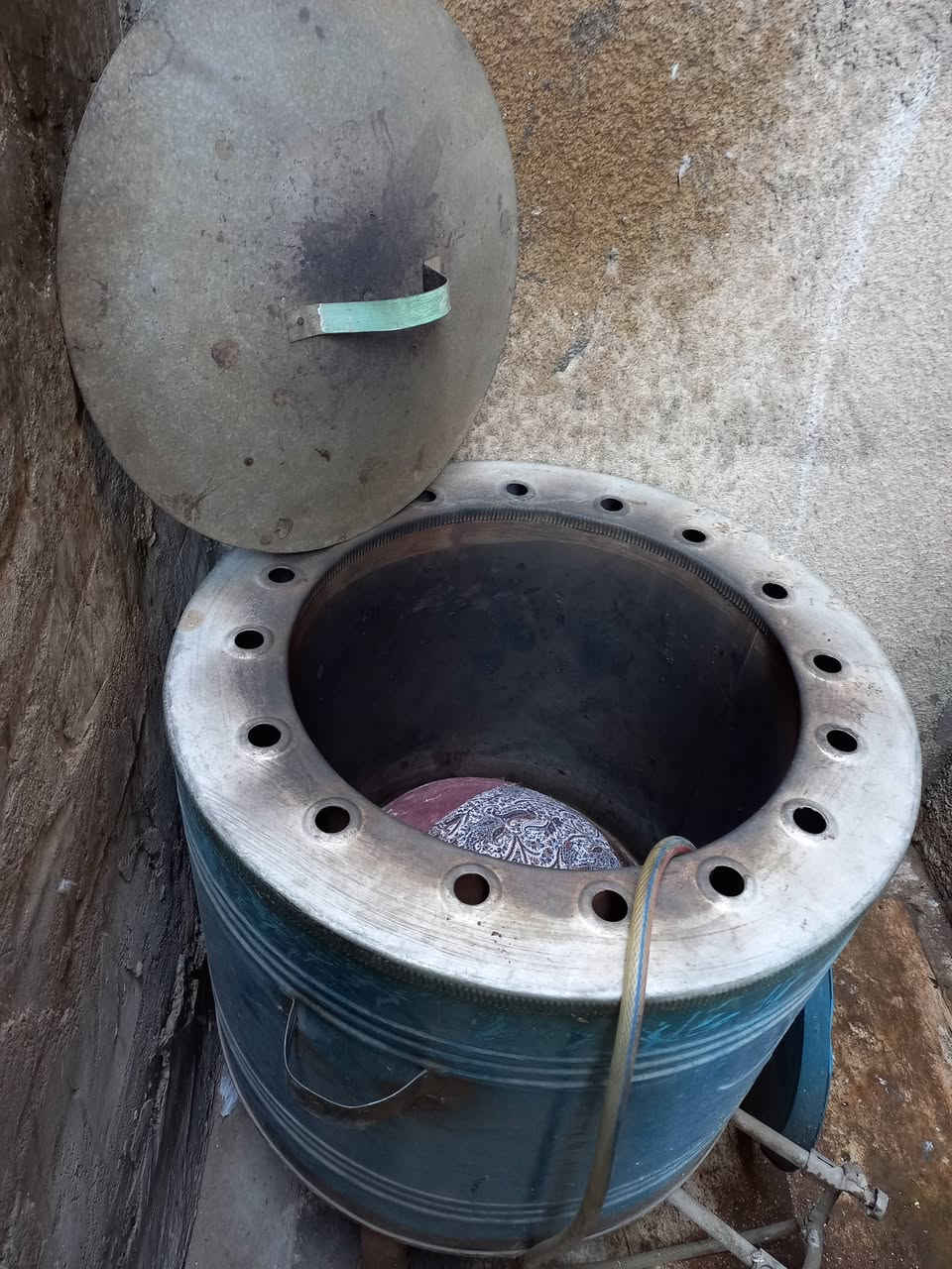 تنور للبيع استعمال شهر مشتريت ٧٥ اريد ٤٥ نضيف كلش


**إذا كنت صاحب هذا الإعلان وتريد حذفه لأي سبب، رجاءا أرسل رسالة إلى الدعم الفني**