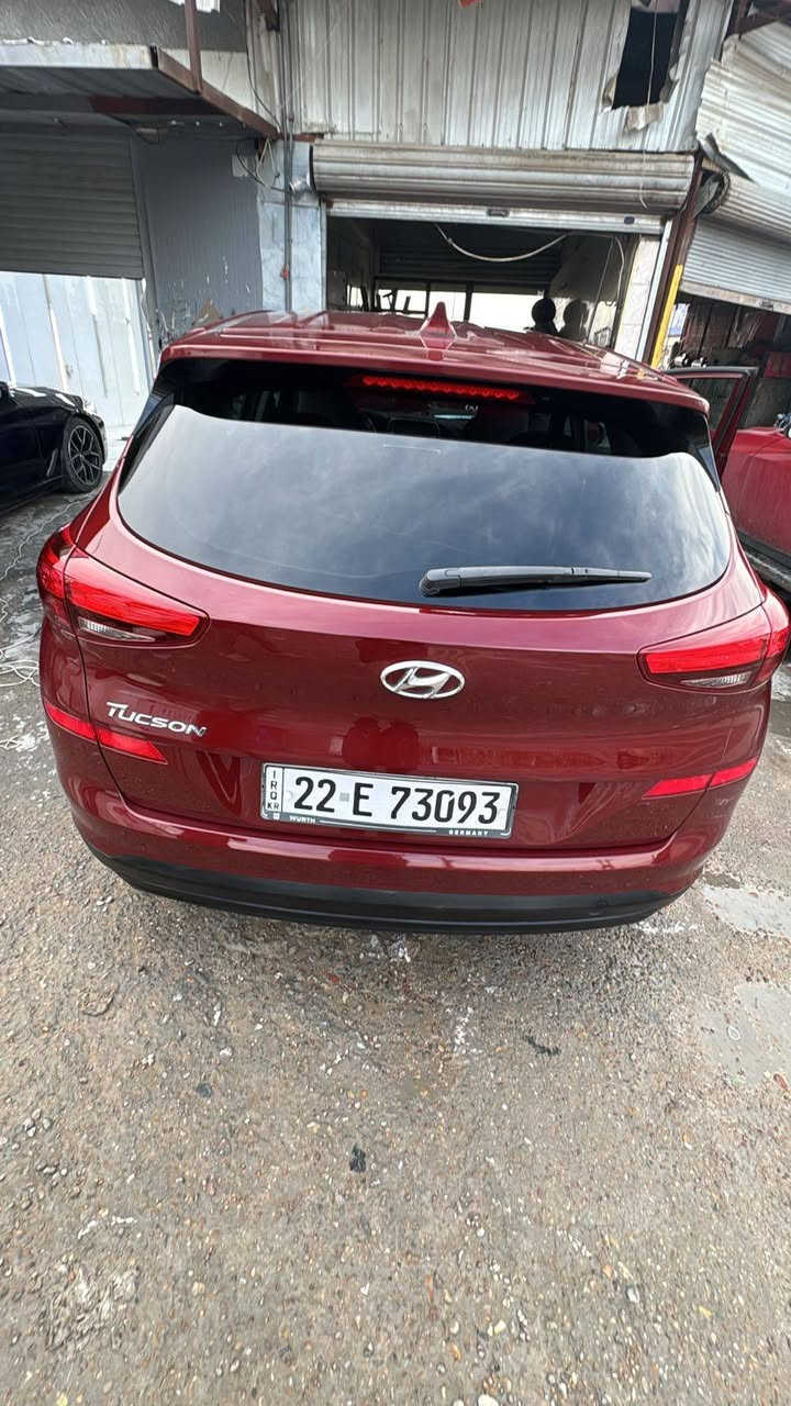 السلام عليكم
توكسان 2020
امريكي كلين
بدون حادث بدون صبغ 
بدون ايرباك بجم كبس 
صبغ باب السائق فقط 
السونار موجود 
ماشيه 40 الف حقيقي
صور الحادث بالمنشور
رقم اربيل الجديد
السيارة جاهزة بدون اي نقص 
مكينه كير مكفولات بدون فتح
السعر 160$ ورقة مجال بسيط 
متواجد بغداد الكرخ شارع مطار المثنى
للتواصل *********** 
متوفر واتساب
