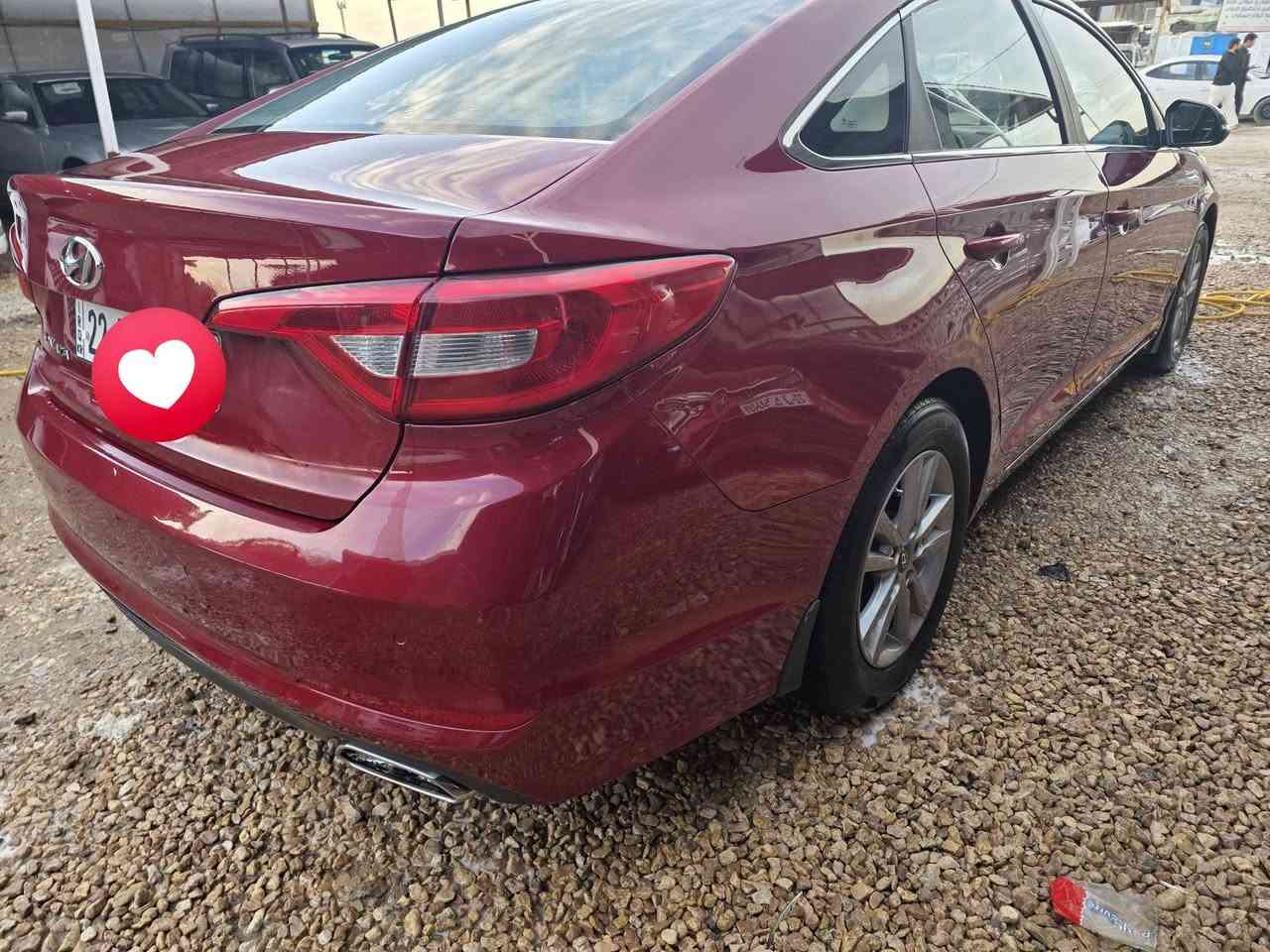 سوناتا خليجي 16 ماشيه 95 الف مكينه 2400 دوش مامفتوحه 
المواصفات الشركة العامه رقم اربيل بسمي تحويل وكاله جاهز سنويه 30 .....  السياره موجوده في الديوانية 

بيه بعض الملاحظات بسيطه  .... السعر  140 وبيها مجال بسيط 

***********......
