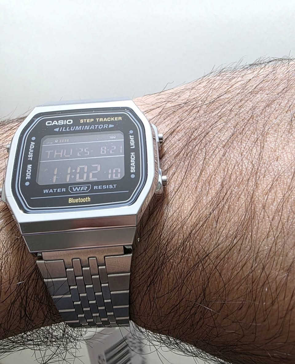 كاسيو موديل كلاسك اصلي حديث
جديد بالعلبه والاوراق والضمان 
بلوتوث تاريخ ستووب ووج اضاءه 
اصلي من كاسيو - الربط حصرا مع برنامج الشركه لتقديم العديد من الوظائف والتحكم بها من خلال التلفون 
السعر 120 الف 
متوفر توصيل- مكاني بغداد


**إذا كنت صاحب هذا الإعلان وتريد حذفه لأي سبب، رجاءا أرسل رسالة إلى الدعم الفني**