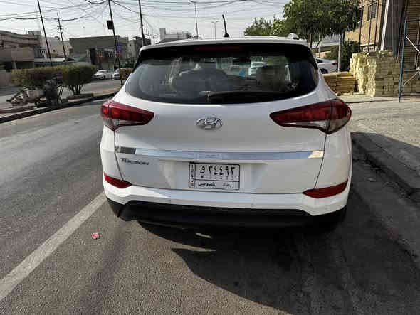 السلام عليكم 
للبيع توسان 2018 خليجي
السعر 193 ورقة
بيها بارد بالباب الايمن الخلفي وتكحيل كارت
رقم بغداد بإسمي
سياره مابيها اي نقص
شاشة كبيرة
كاميرا خلفية
يدات نيكل
مري شفط مع اشاير
لد نهاري
تحكم ستيرن
كشنات جلد
تطعيم الداخل صاجي
ثلاث وضعيات قيادة (سبورت,عادي,ECO)
تبريد قطعتين 
مكينة 2000
ماشية 124,500 كم قابل للزيادة
(مرفق صور السونار من اشتريتها سنة 2024. نفس الملاحظات)

للاتصال ***********
العنوان: كرادة خارج
