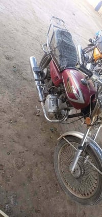 دراجه البيع اوراق فول سعره 300 او بيه مجال بصيط  الهاتف 07871406095