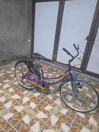 دراجة • تفاصيل ناقصة