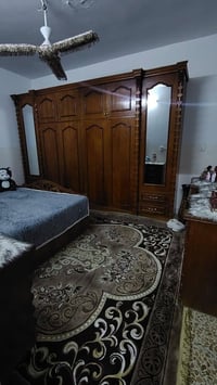 غرفه اخشاب • ٦ أبواب • بدون زاوية
