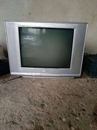 وبركاتة   تلفيزونات. ثنين. للبيع. السعر  خاص  الاتصال رقم. 07704136872