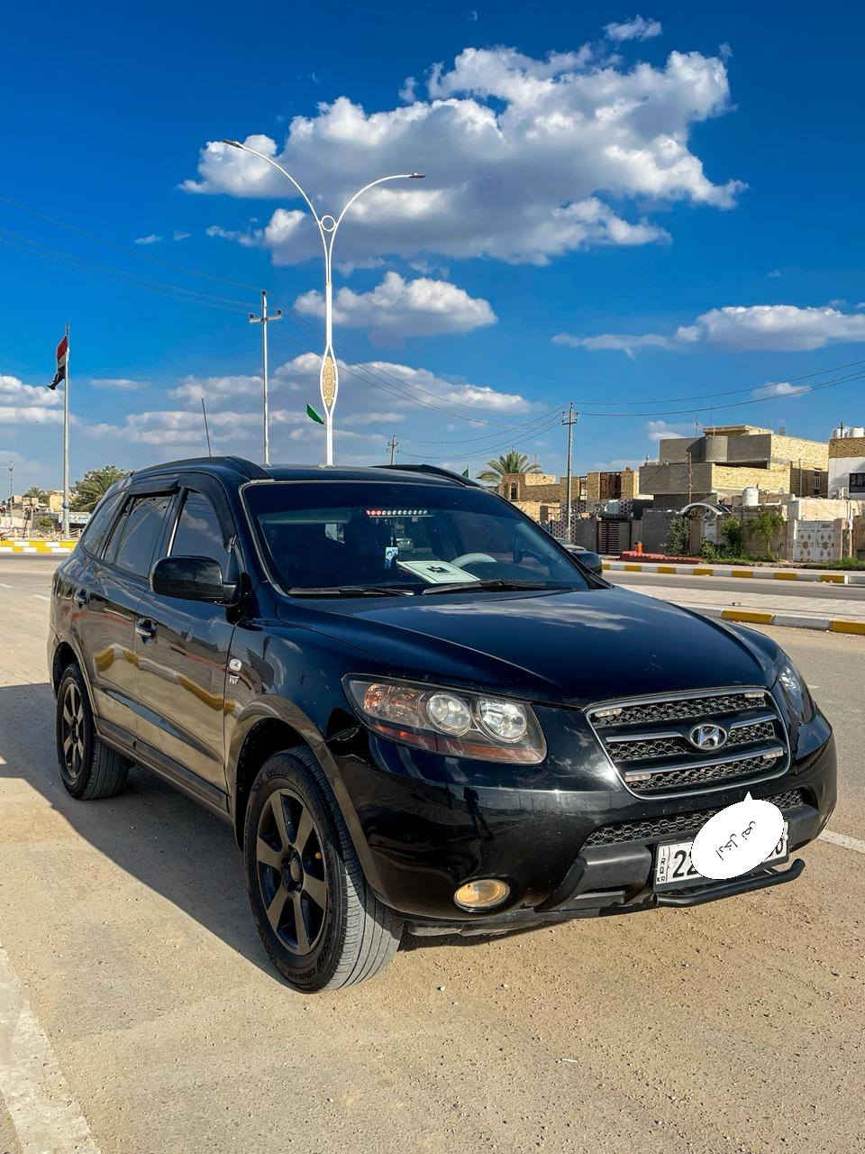 سنتافي 2009 ادوات ادوات كصه كاز السياره فول مواصفات
7راكب تحكم استيرن جهتين  بصمه بيبان 
نظام اسكورت قفل سرعه ثلاجه بالفرس تبريد خلفي امامي
نظام ايكو اقتصادي دواخل جلد مميز مري شفط مرقم انكليزي شمالي
السعر60ورقه وبيها مجال كلش بصيط حق الجيه 
مكان السياره ذي قار لاستفسار الاتصال *********** علمآ السياره احله من الصور ودخول جديد
