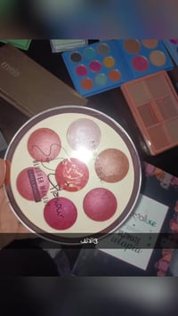 بنات • وصلت البضاعه • أسعار نار