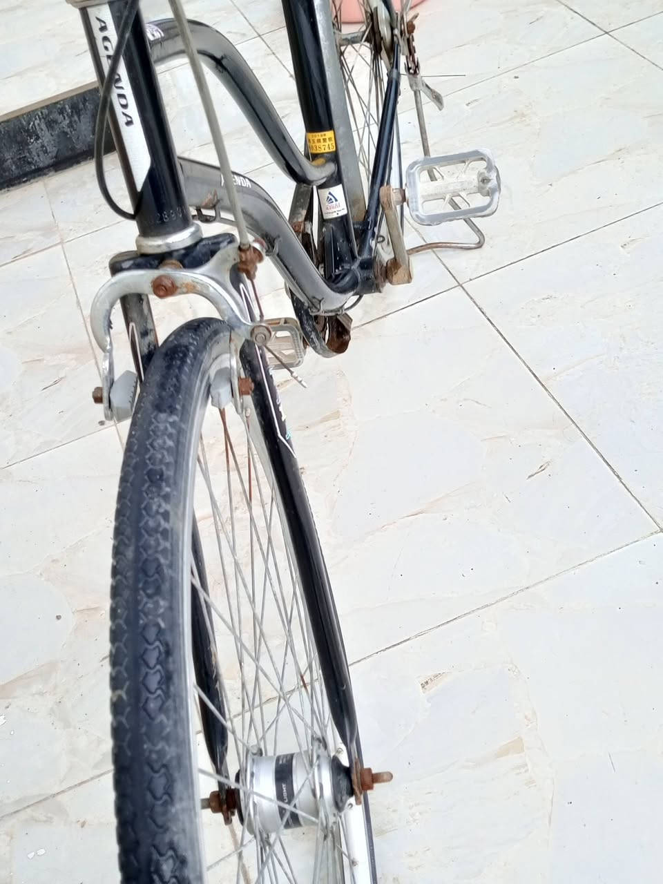 السلام عليكم باسكل ياباني للبيع 
حجم 27 لون اسود 
قيم وإذا عجبني سعرك اراسلك 
مكاني الفهود


**إذا كنت صاحب هذا الإعلان وتريد حذفه لأي سبب، رجاءا أرسل رسالة إلى الدعم الفني**