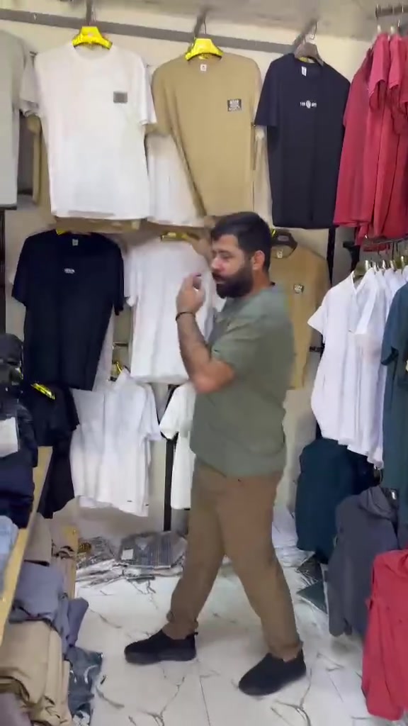 🎉 عرض يوم الجمعة 🎉
👕 تيشرت + بيجامة
💥 فقط بـ 10,000 دينار
📍 محل حيدر بكار العنوان: شارع النخوة، قرب ماركت بازار للعائلة، قرب دائرة الأمن الوطني.
📞 للحجز والاستفسار: ***********
حيدر بكار أهلاً وسهلاً بكم.
