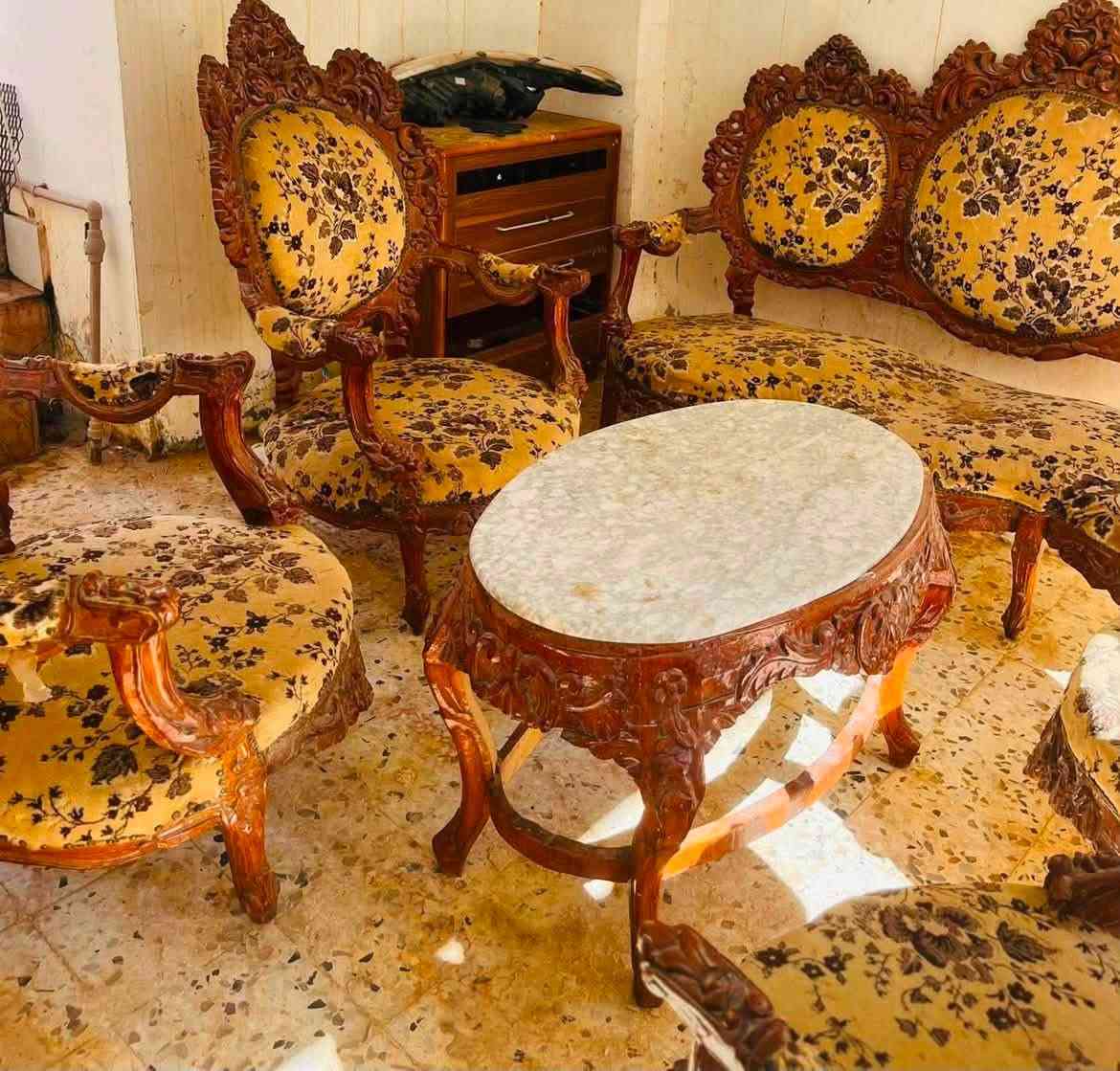 صالون للبيع خمسه قطع ومعاهم طاوله العنوان جنزور السعر 400 دينار


**إذا كنت صاحب هذا الإعلان وتريد حذفه لأي سبب، رجاءا أرسل رسالة إلى الدعم الفني**