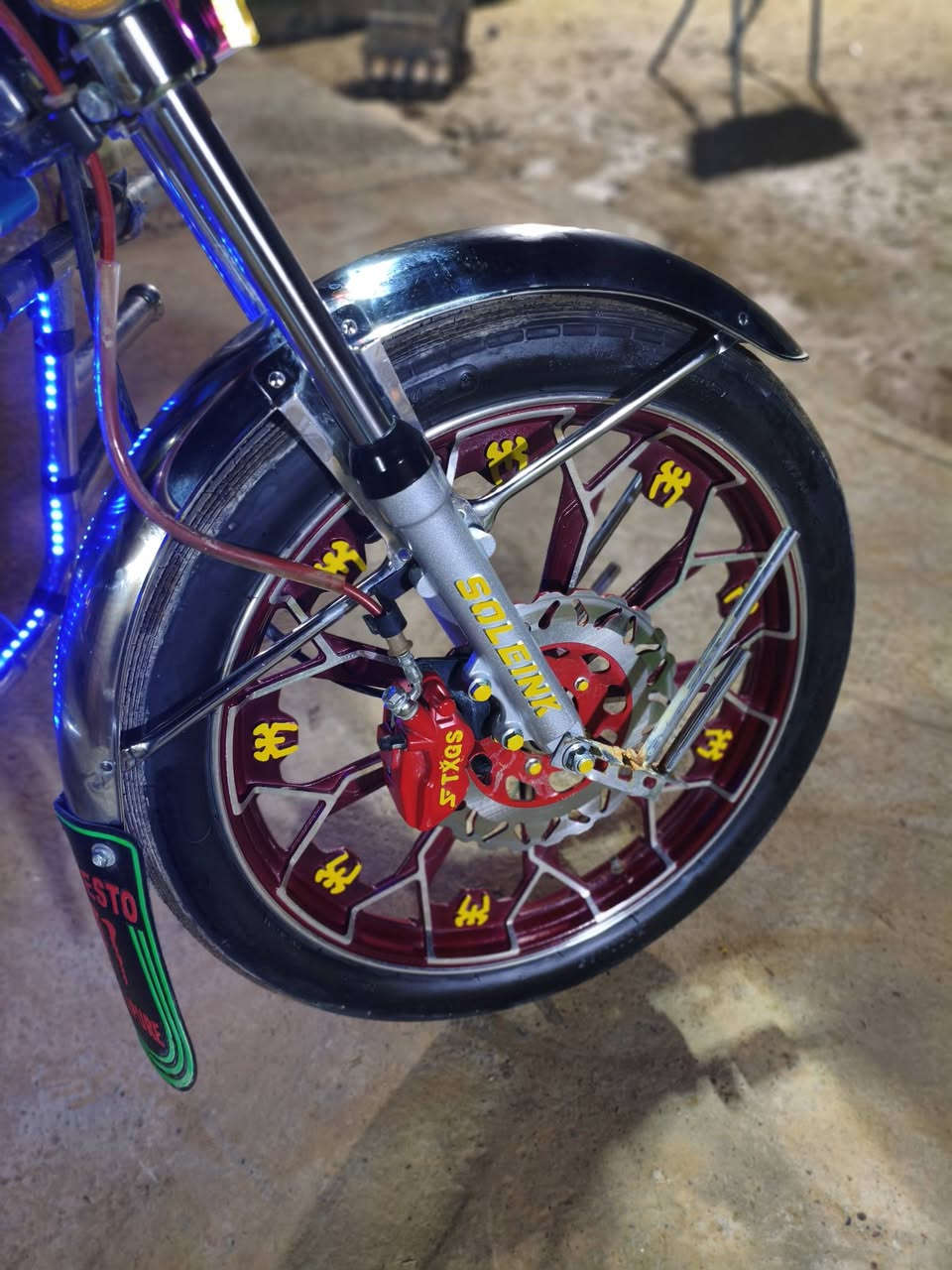 السلام عليكم
دراجه للبيع. موديل 2025
دراجه ناعمه وحلوه اخت الزيروو. دبل سويج وتشغيل عن بعد
السعر 725 بيه مجال اتصل عل رقم ***********
