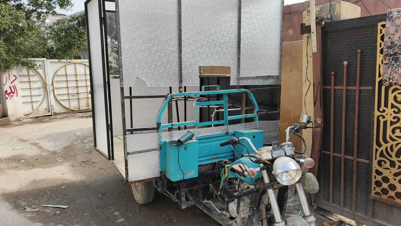 سلام عليكم مطعم متنقل عل ستوته 4 فريمزات مثل مموضح بل صوره كامله مغلفه الستوته مرقمه سنويه ورقم وشغاله كامله وياها بعض الاغراض السعر 3 ملااين و 250 الف وبيها مجال***********
