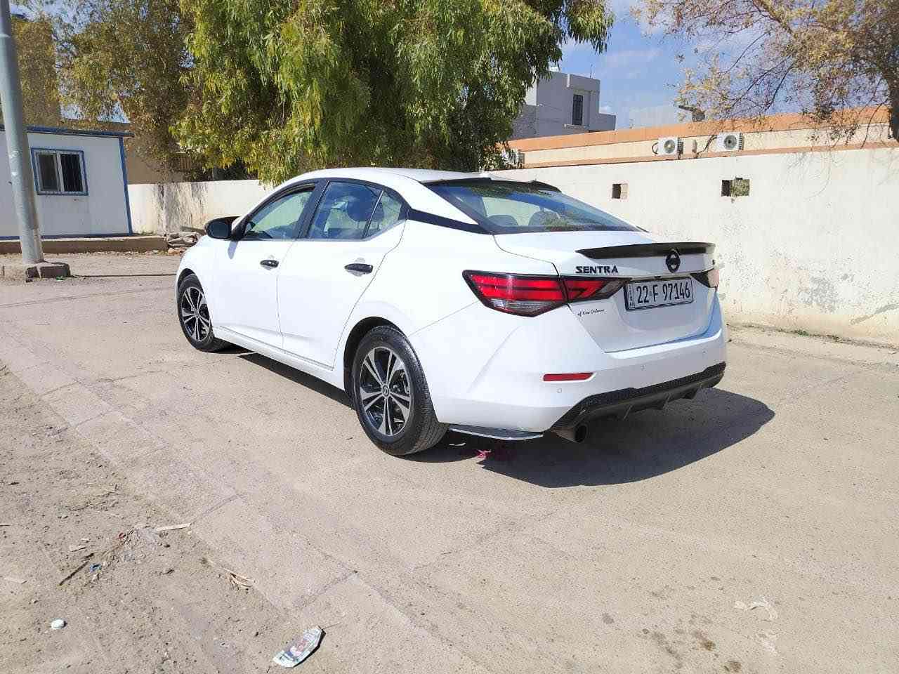 السلام عليكم 
للبيع نيسان سنترا ابيض 2022 SV ثلجي 
محرك 20 
ماشي32  الف ميل  
سيارة بدون حادث بدون
 صبغ و بدون تبديل و تعديل 
سياره بس بيها قطعتين 
كلير أمريكي بدون دواخل شرط
ارباك سترين و برده طاك 
سياره مرقم اربيل جديد 🆕 
شرط تحويل و غرامات 
سياره هزه جديد و رقم جديد 
ملاحظة صوار حادث موجوده في المنشور 
سياره بيها سونار موجود في المنشور 

السعر 133 ورقه ومجال قليل 
اخوكم ديار ابو عمر 
اي استفسار عن سيارة خاص مفتوح 
*********** واتساب فقط للتواصل 
*********** اخوكم ديار ابو عمر 

عنوان السياره اربيل أربيل, العراق
