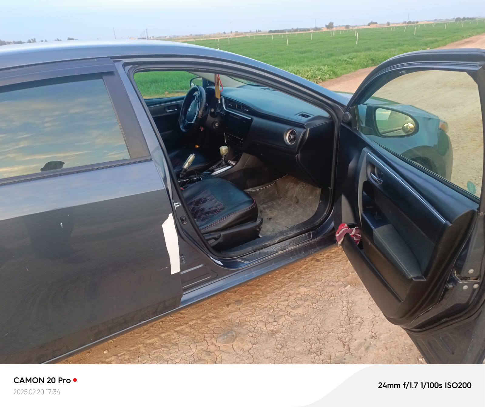 كورلا 2017 بسمي التحويل مباشر بيهه 3 قطع بدون دواخل السياره ماشاءالله من كلشي كامله والسعر 135 وبيهه مجال ***********
