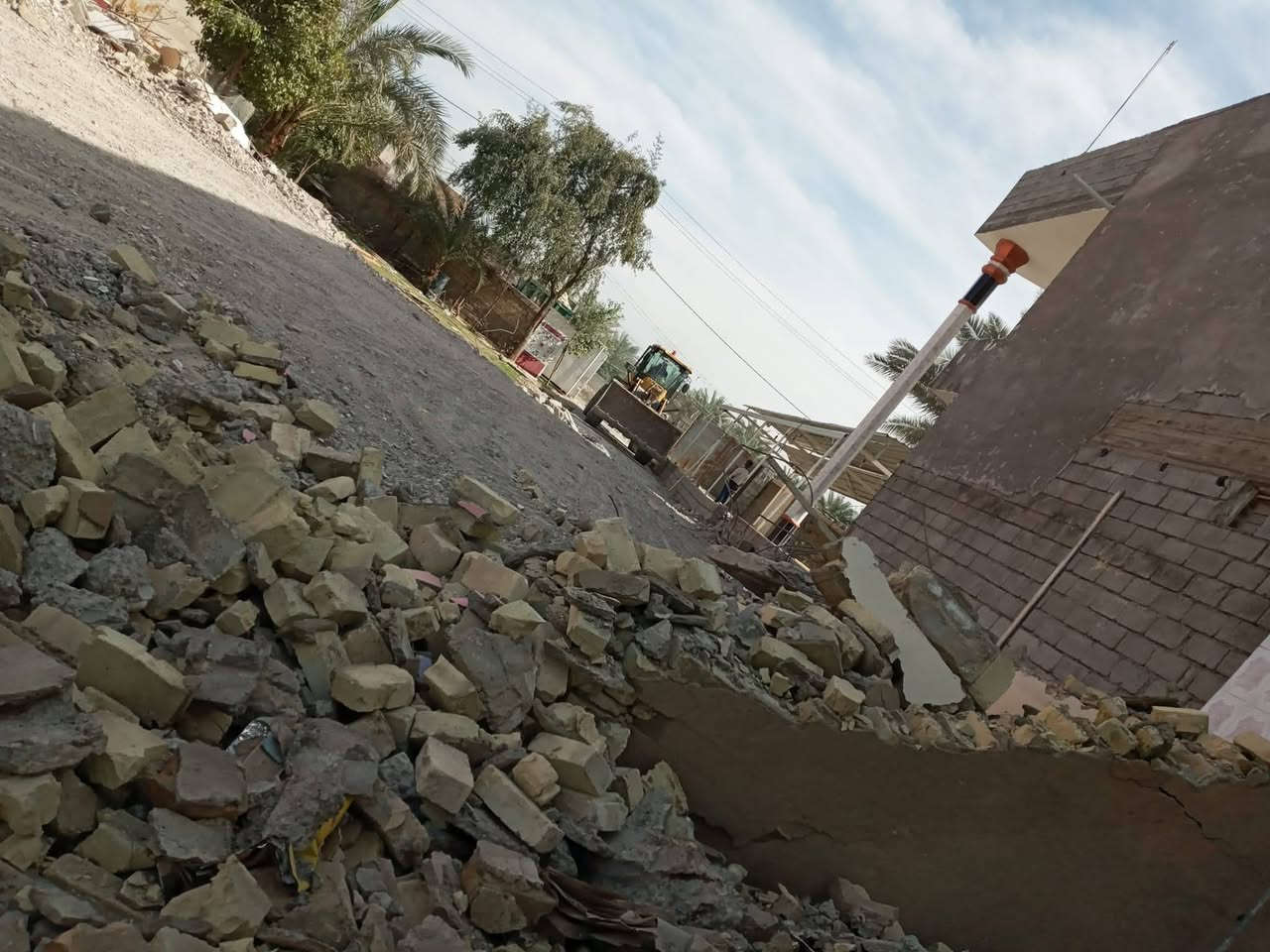 تفليش تفليش المنازل القديمة،🏘️ أو المحلات بسعر مناسب🏘️ في كل مناطق ديالى وحدل وسبيس اسرع وقت رقم استاذ
*********** يوجد واتساب
