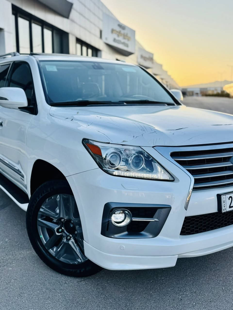 ليگزيز ( 2013 )  (بريم)   LX_570
🔷داخل ( مشمشي )  +  
🔷ماشيه ( ١٤٥ ) الف كيلو حقيقي
🔷سياره بريمي اصليه
🔷محرك _(5700)-(v8)

▫️سيارة حيل حلوه و نظيفه 
🔹بيها ( بنيد مصبوغ و شويه بتكمه جهة سايق )

فول فول مواصفات◽️
بصمه ، الانزيلاق ، شغال ، كشن جلد و هيتر
راس ديفيدي ، كاميرات ,ثلاجه , زينون ، جلد جاف تدفئيه شفط ، التبريد خزينه ،نظام ايكو ،سبورت ، حساسيه الديك الموخره ،مرايات ، الفتحه ، باب خلفي جك ، رادار امامي .....)

◽️محرك كير  بشرط مامفتوح
سياره حيل نظيفه 
بسميً السنويه بشرط تحويل و خرامه
سياره مابيها دينار مصرف كامل من كل نواحي

◽️نظافه ١٠٠٪؜ كامل سيرفس بدون نقص و بدون مصرف سياره اي نقص مابيها 
4 أيطارات جديدة تحتها 
تاير و ويل بيلادي شريكه 
حتا تاير (DUNLOP ) أصليه

نفسي يوم /تحويل و كاله حاظر
مكان / داخل سليمانيه🌆

◽️سعر _337$🔐 قفل🔥
◽️موبايل /***********
