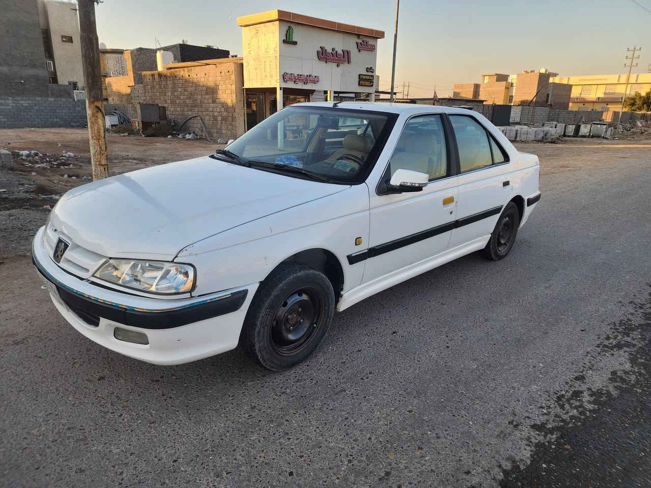 للبيع فقط مكلف بلنشر الاتصال بلرقم 
بيجو بارص ٢٠١٨ استلام شركه من زيرو لحد الان على ايد صاحبه 
سياره نظيفه مبدل بنيد بلادي من شركه بدون حادث وسياره تخم تاير جديد شاده كله على وظع شركه نظيفه ومابيه اي نقص
رقم بغداد مشروع وطني بأسمي تحويل مباشر 
السعر ٦٥ ورقه وبيه مجال بسيط 
مكاني بغداد قرب علوه الرشيد يم القوس 
اي استفسار/ ***********
                  /***********
