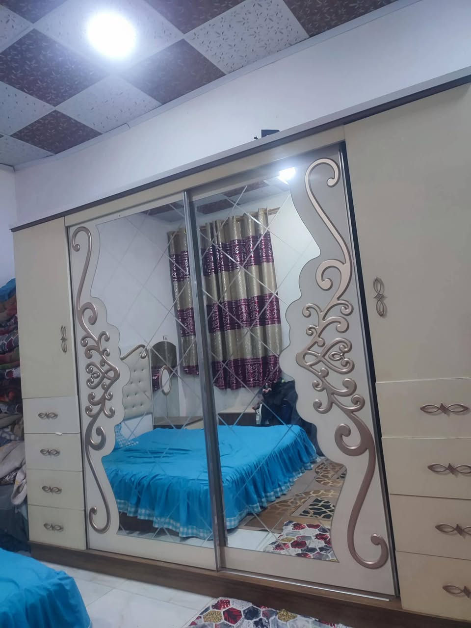 #غرفه للبيع  السعر 300النظافه #واظحه نوعيه زينه لباقي تفاصيل الرقم خاص 
#عنوان نجف كوفه قرب مسجد السهله


**إذا كنت صاحب هذا الإعلان وتريد حذفه لأي سبب، رجاءا أرسل رسالة إلى الدعم الفني**