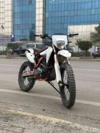 دراجه قفاز crx250ss نضيفه مسويلها ادامه كامله عقل جديد ولفات جدد مكينه...