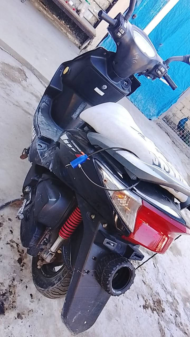 *********** السلام عليكم للبيع دراجه نظيفه مكينه كفاله عامه
