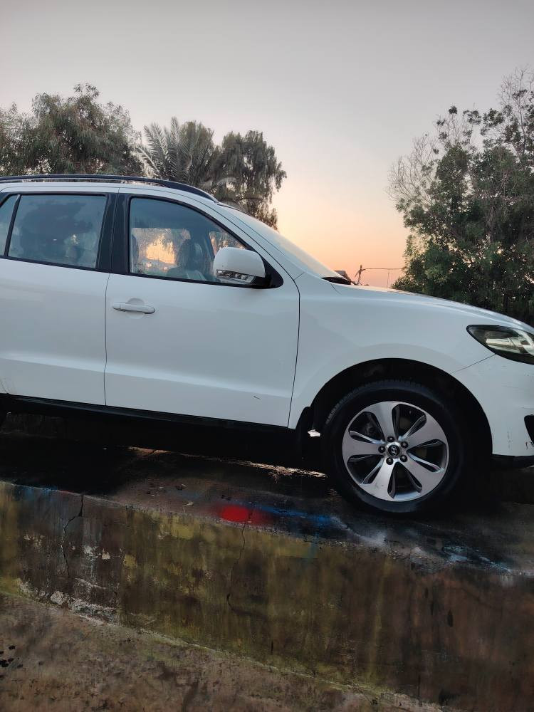 سلام عليكم سياره سنتافي موديل ١٢ مكينه اربعه سلندر ٢٤٠٠ سياره حلوه ونضيفه مال جاني مكفوله بيها بارد بل جاملق الخلفي 
سياره فول عده لبصمه سعراها ١٥٥ وبيهاء مجال التواصل ع رقم *********** موقع ميسان العماره عمارة, ميسان
