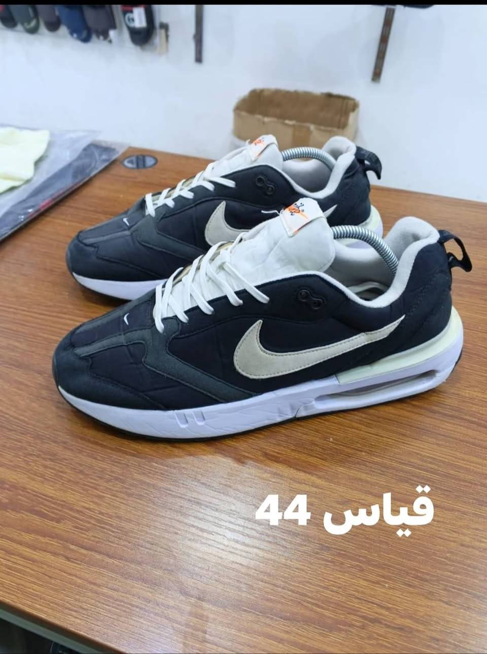 سلام عليكم احذيه باله نضافه
فول القياسات عله صوره السعر
خاص مكاني ناصريه حي اريدو
شارع مستشفى القلب الاتصال
او مراسله عله صفحه ***********
